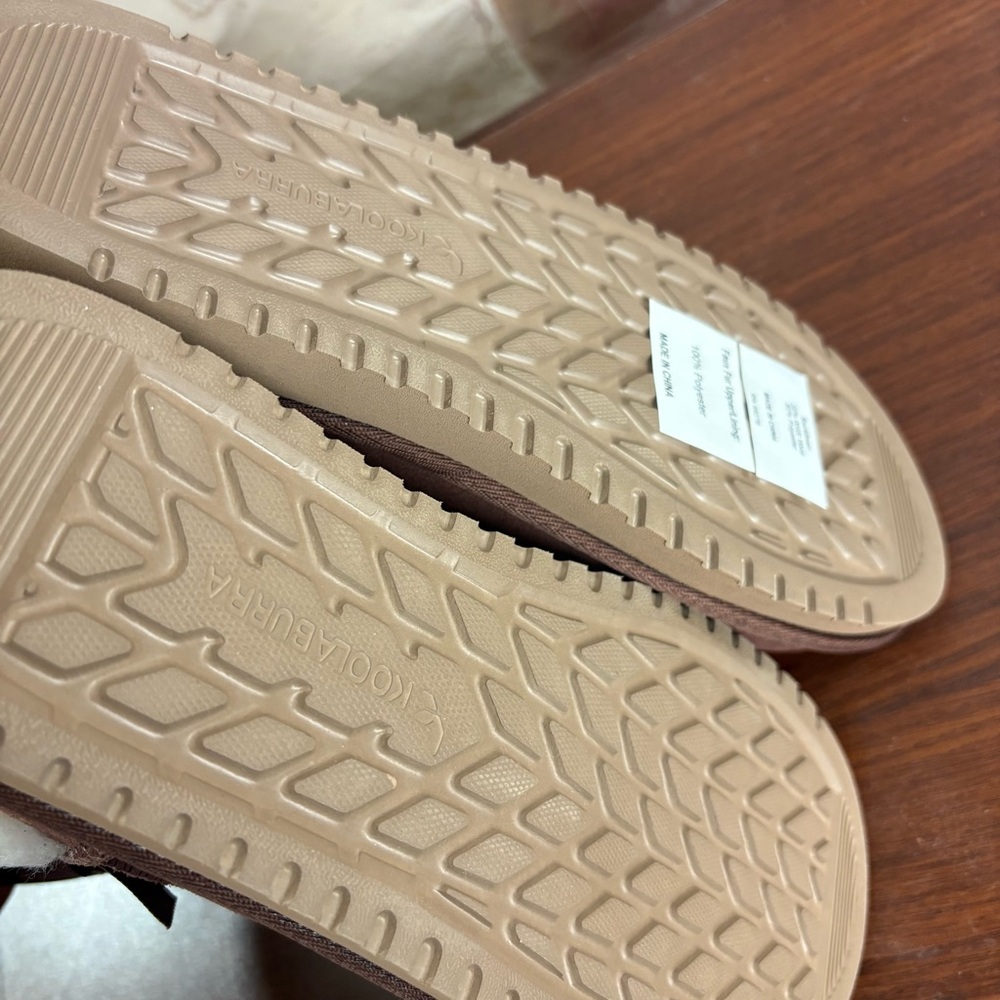 NEW Koolaburra by UGG Victoria boots - Picture 9 of 10